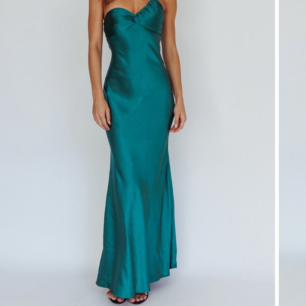 Twilight Tango One-Shoulder Maxi Dress Forest Green